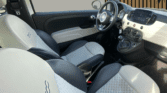 Intérieur Fiat 500 Dolcevita – tableau de bord et sièges avant d'une citadine d'occasion à Narbonne