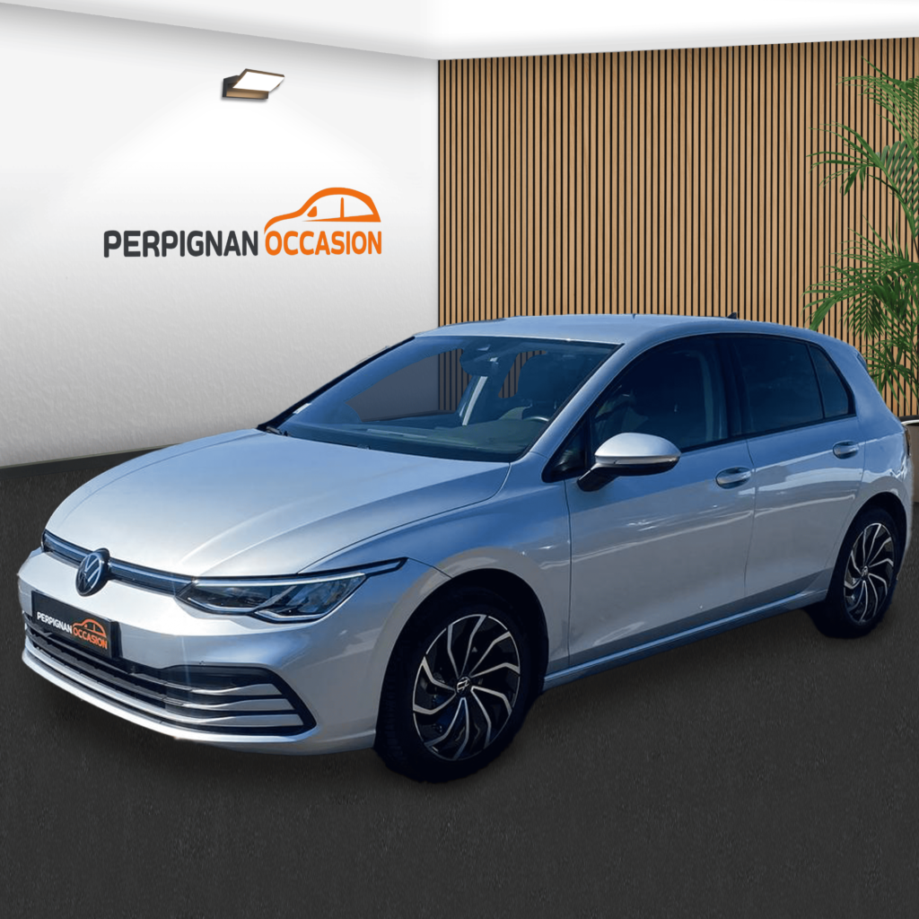 Volkswagen Golf VIII 2.0 TDI d'occasion à Narbonne – vue avant / voiture occasion Narbonne
