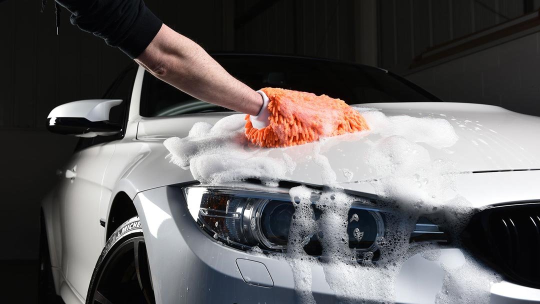 🧼 Nettoyage auto à Narbonne : conseils pratiques et astuces locales
